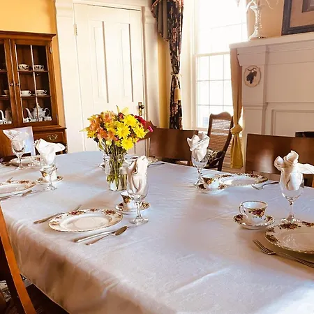 Springhill Bed And Breakfast Winery And Vineyard-3
